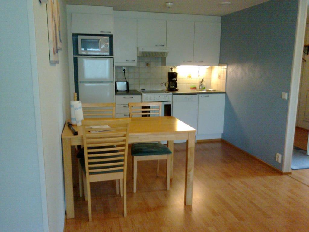 Marent Apartments Salo  Pokoj fotografie